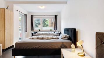 2 bedrooms, free WiFi, bed sheets