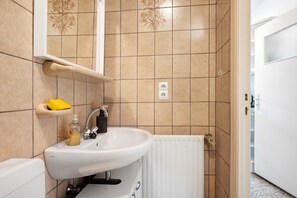 Shower - Apartment 'Mk Bremen 4' with Balcony (Bremen)