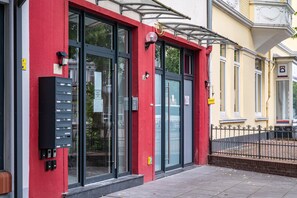 Exterior detail - Apartment 'Mk Bremen 4' with Balcony (Bremen)