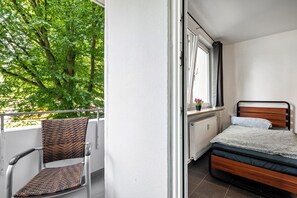 1 quarto, Wi-Fi de cortesia, roupa de cama