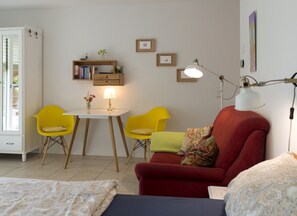 1 chambre, fer et planche à repasser, Wi-Fi gratuit, draps fournis
