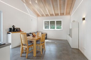 Dining - Apartment 'Seeglück' with Private Terrace (Moos)