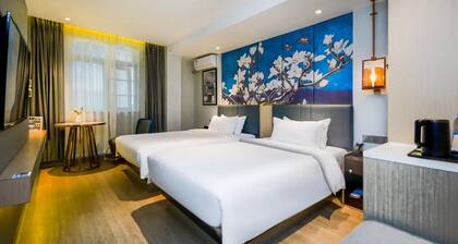 YESTE Hotel (Shenzhen Nanshan Qianhai Daxin subway station)