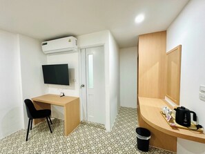 Standard Room No Window