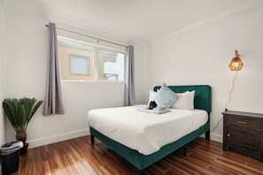 Appartamento familiare, 2 camere da letto, balcone, vista oceano | Ferro/asse da stiro, Wi-Fi gratuito