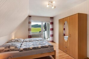 3 Schlafzimmer, kostenloses WLAN, Bettwäsche