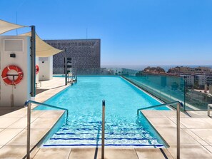 Pool - Lica Infinity Collection Penthouse Altana (Estepona)