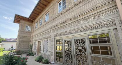 Ikat Villa