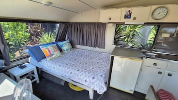 Basic Mobile Home, Ocean View | Free WiFi
