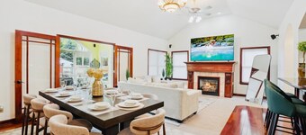 The Royal Palace Heated Pool-Hot Tub-MovieTheater-PoolTable-Fire pits-Game Room