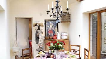 Cottage, 2 Bedrooms (The Garden House) | Free WiFi