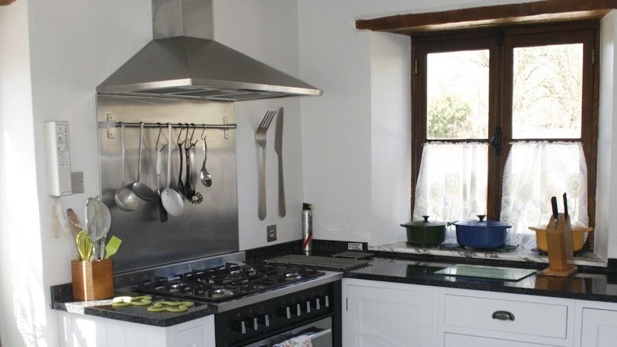 Fosse Farmhouse B&B and Holiday Cottages
