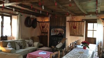 Casa de campo, 3 quartos (The Stables Cottage) | Wi-Fi de cortesia