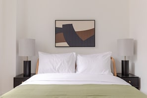 2 chambres, fer et planche à repasser, Wi-Fi, draps fournis