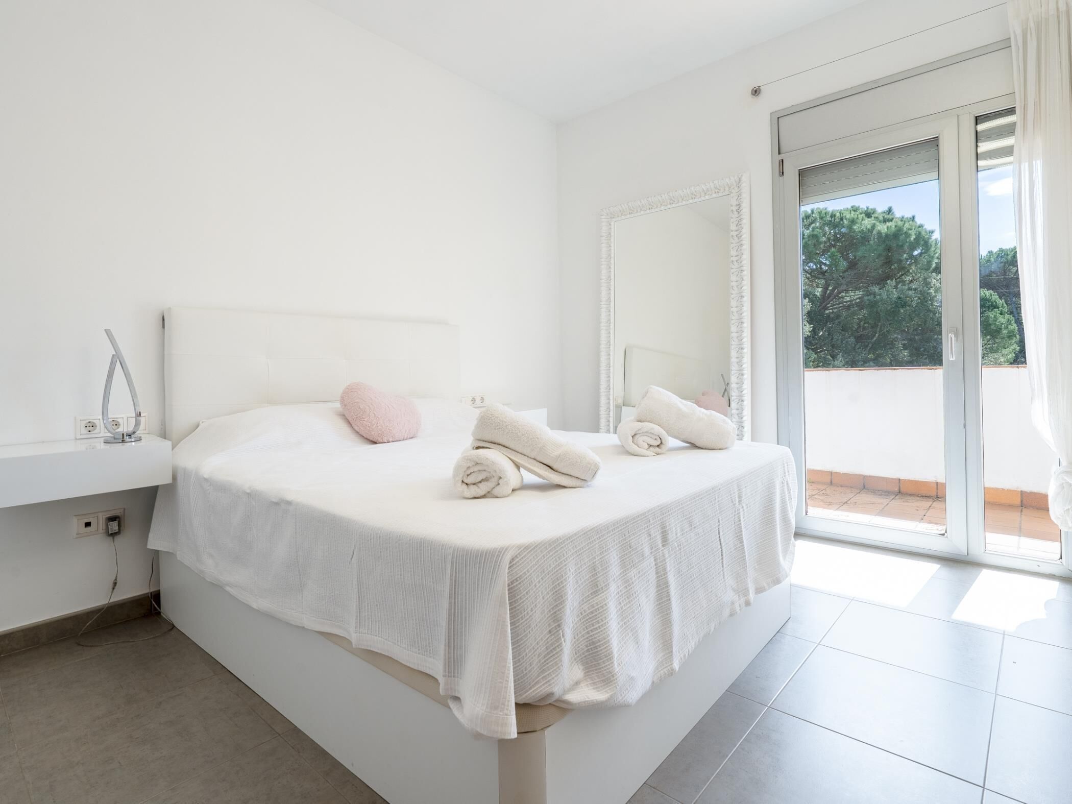 4 chambres, fer et planche à repasser, accès Internet, draps fournis