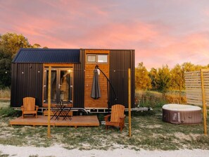 Property grounds - La Casa Errante 2 by Tiny Away (Castilenti)