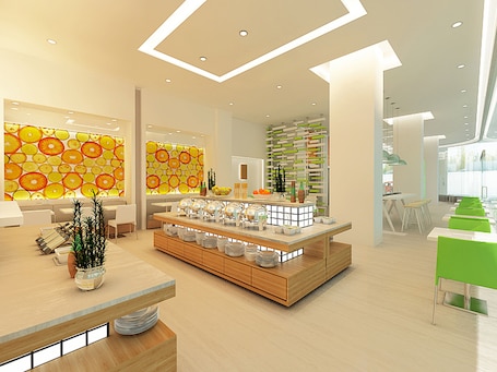 Desayuno buffet todos los días (con cargo)