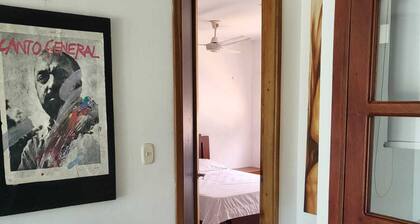 Ideal for families. Tropical oasis, ocean view, elegant, comfortable, spacious.