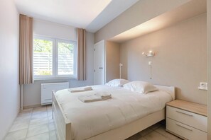 3 chambres, bureau, lit parapluie, Wi-Fi