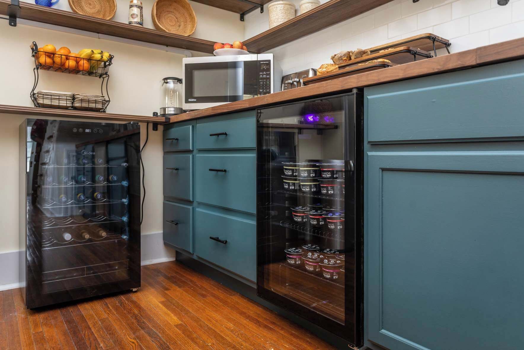 Wasserkocher mit Kaffee-/Teezubehör