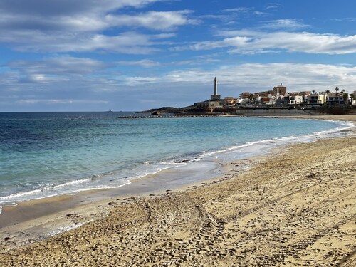 Cottage next to the harbour and the beach of Cabo de Palos