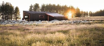 Skylark Cabin – Private Luxury Escape with Hot Tub