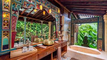 Standard Villa, 1 Double Bed, Balcony, Garden View | Bathroom | Rainfall showerhead, free toiletries, hair dryer, bidet