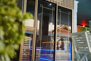 Exterior detail - Hangover No1 Hostel Patong (Kathu District)