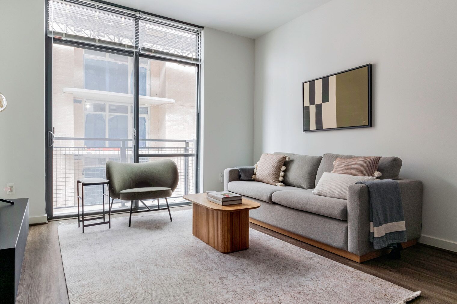 Télévision, chaîne hi-fi