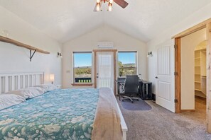 4 slaapkamers, reisbedje, gratis wifi, beddengoed