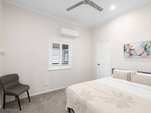 4 Schlafzimmer, Bügeleisen/Bügelbrett, WLAN, Bettwäsche