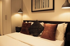 Duplex, Balcony | Desk, free WiFi - premier luxury  (Accra)
