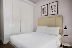 Strykejern/-brett, wi-fi og sengetøy