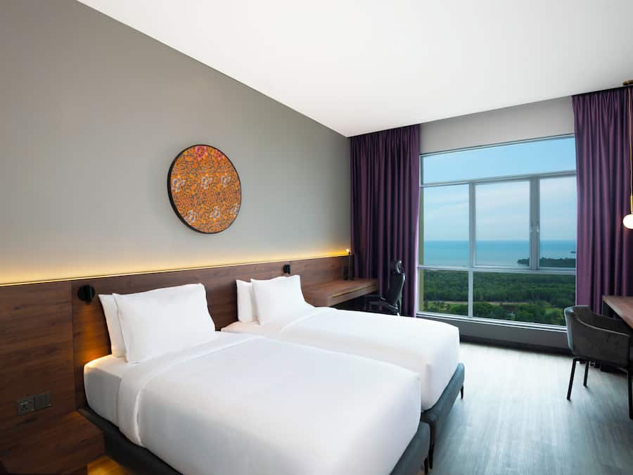 Quarto superior, vista para o mar | Cofres nos quartos, escrivaninha, Wi-Fi de cortesia, roupa de cama