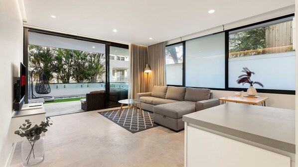 Living area - Modern 1BR Abode w Courtyard Steps to the Beach (Coogee)