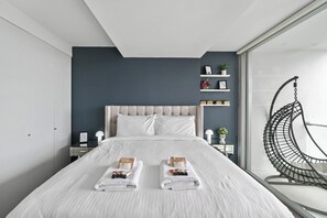 2 habitaciones, tabla de planchar con plancha y wifi gratis 