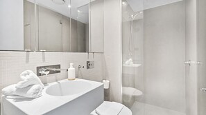 Hair dryer, towels