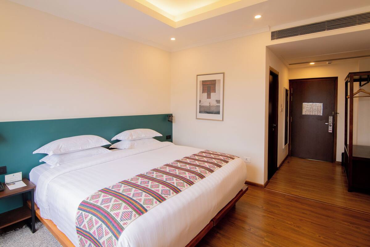 Habitación doble | 1 habitación, escritorio y insonorización