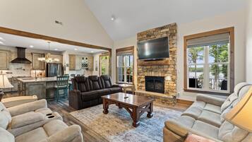 TV connectée, cheminée