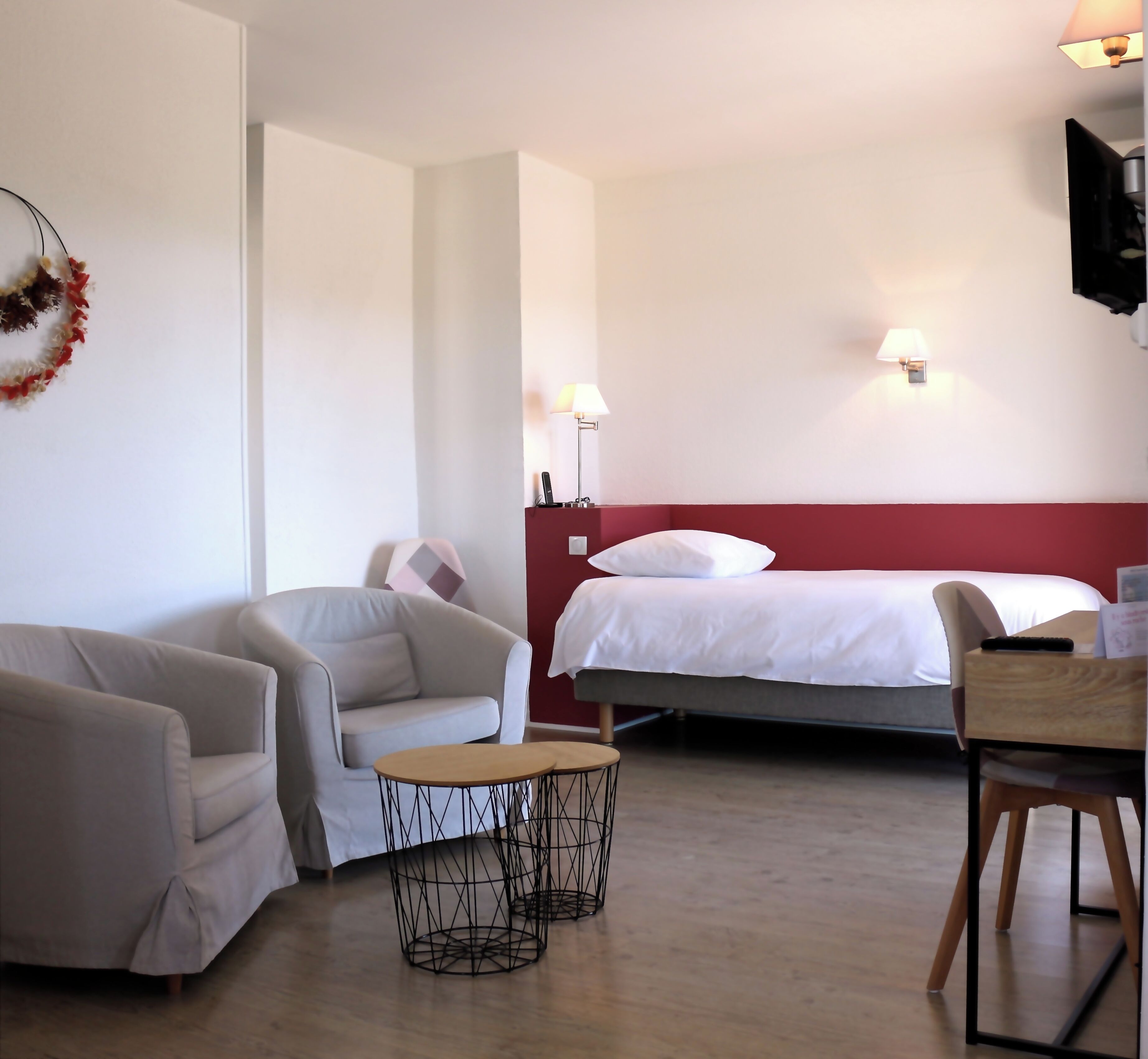 9 chambres, Wi-Fi gratuit, draps fournis