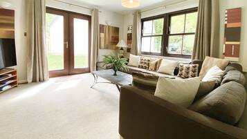 TV, DVD player, stereo