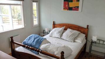 2 Schlafzimmer, Bügeleisen/Bügelbrett, kostenloses WLAN