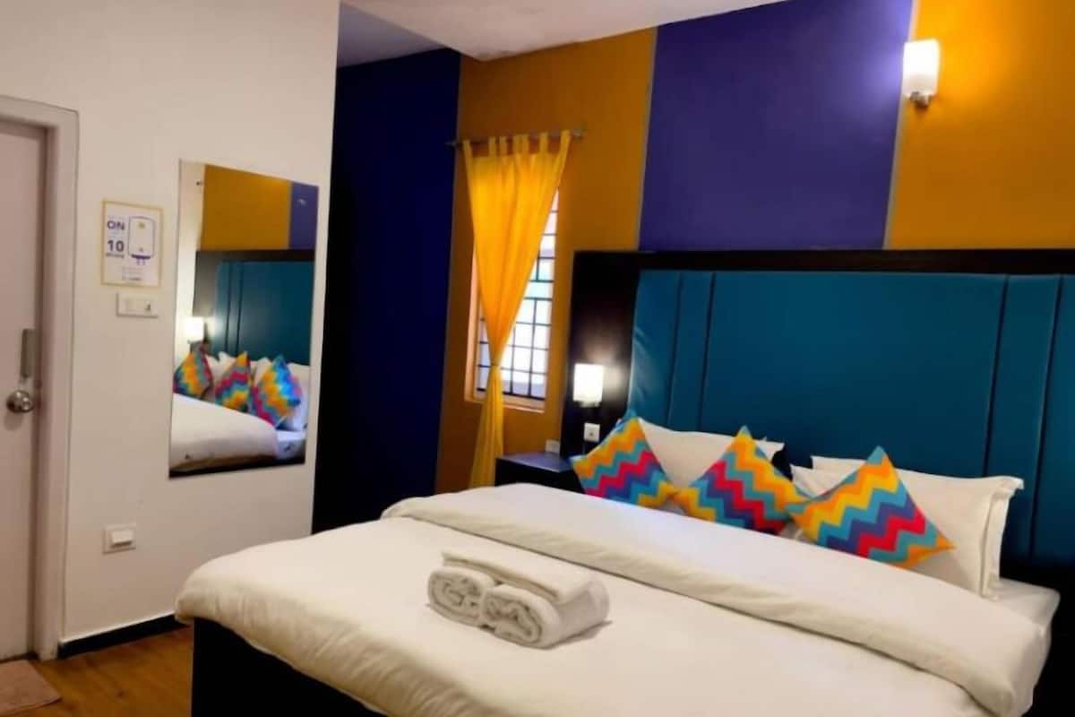 Deluxe Private Room with Ensuite Bathroom | WiFi (free)