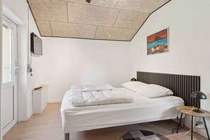 2 camere, ferro/asse da stiro, Wi-Fi gratuito