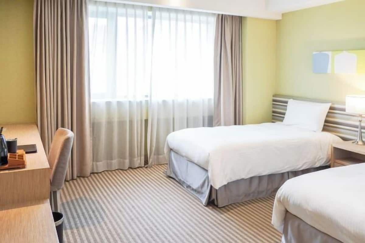 1 slaapkamer, een bureau, gratis wifi, beddengoed