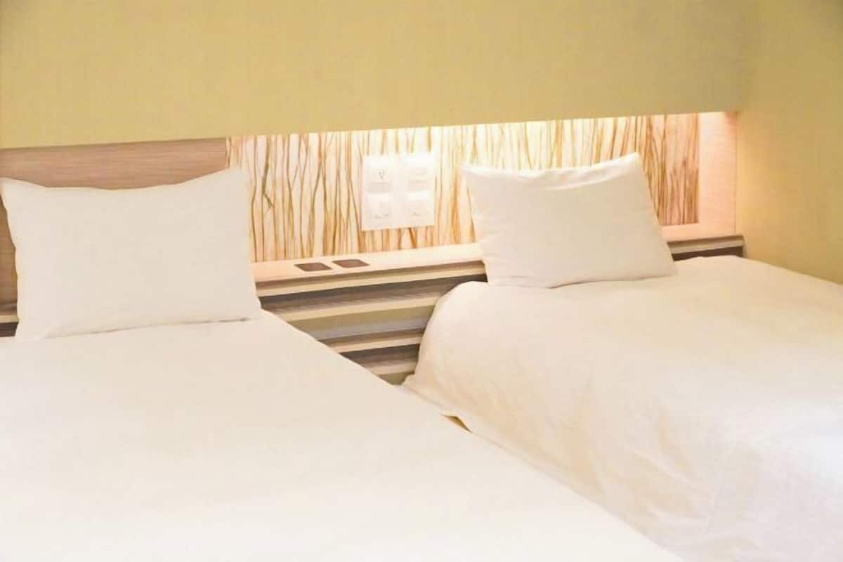 1 slaapkamer, een bureau, gratis wifi, beddengoed