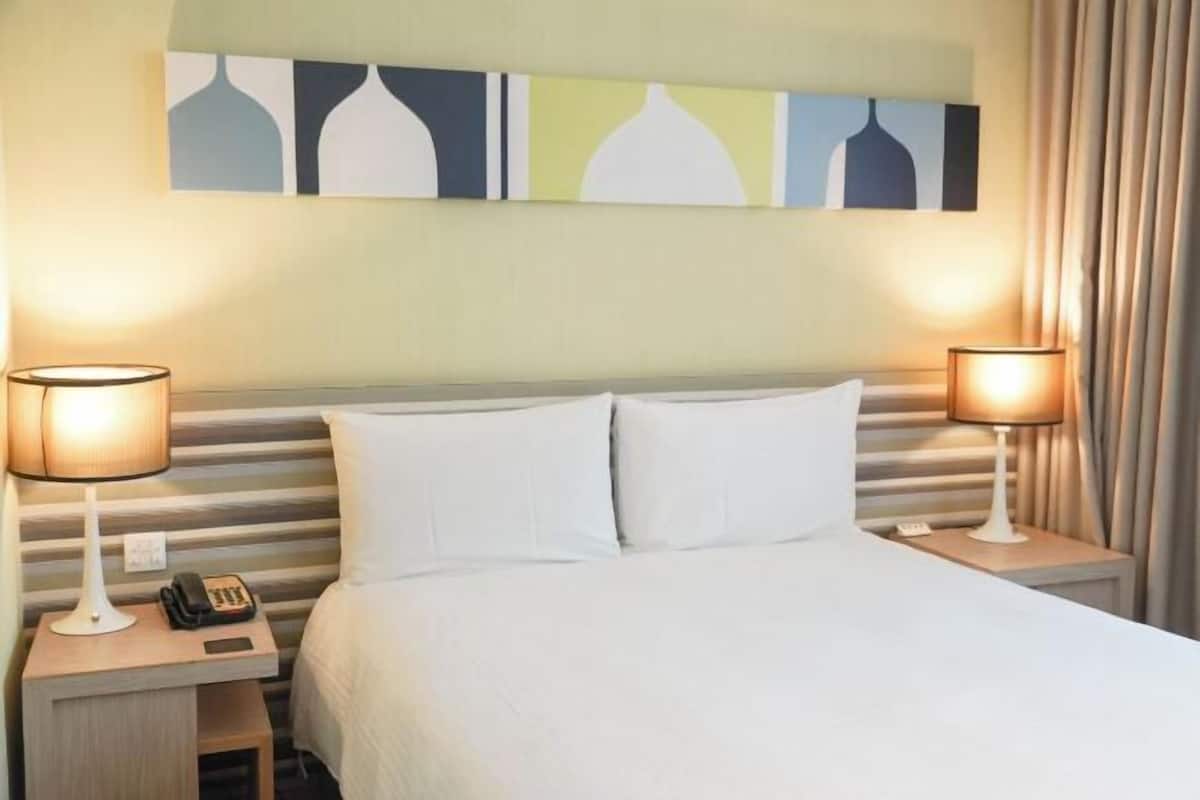 1 slaapkamer, een bureau, gratis wifi, beddengoed