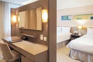 Exclusive Quadruple Room - TALMUD HOTEL CLASSIC TAICHUNG STATION (Taichung)