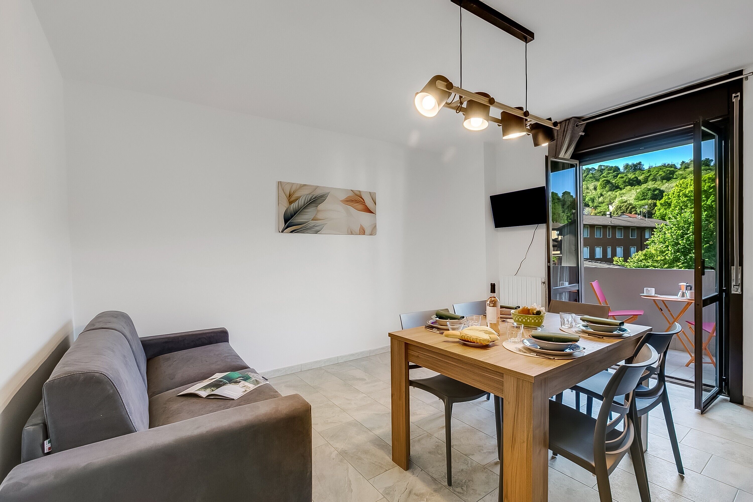 Departamento estándar, varias habitaciones (La Dolce Laveno) | Restaurantes