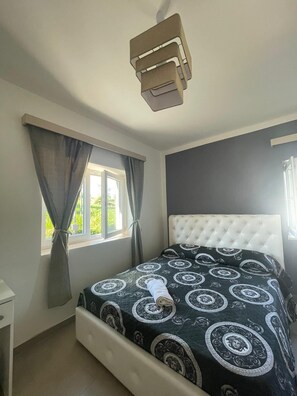 6 Schlafzimmer, WLAN, Bettwäsche